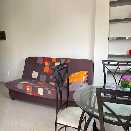 Seaside Apartment With Balcony 라스 가예타스 외부 사진